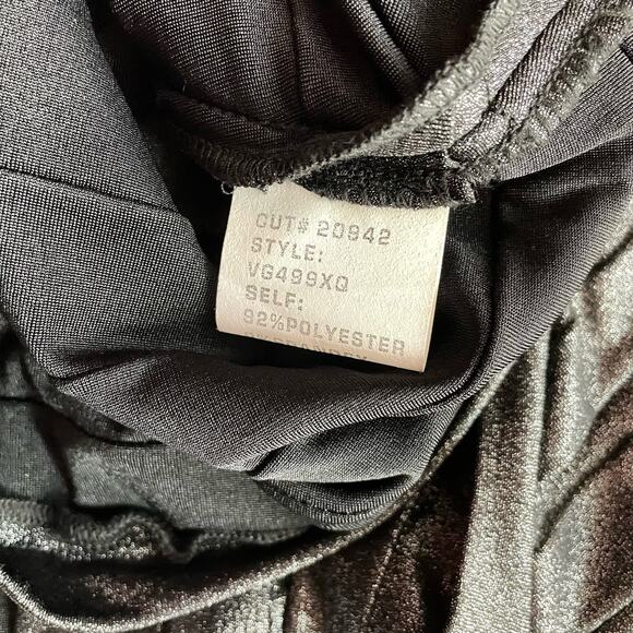 Tadashi Metallic Gray Surplice V-Neck Pleated V Neck Knit Dressy Top womens 1X - Picture 7 of 9